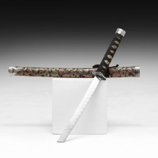 Souvenir weapon 
