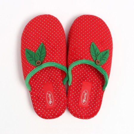Baby slippers, size 35-1