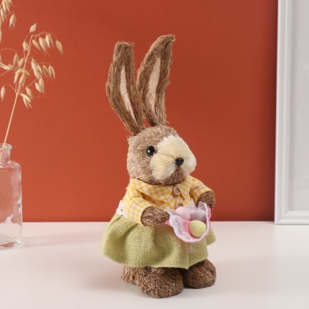 Decor "Bunny with testicles in the apron" 13x17x30 cm