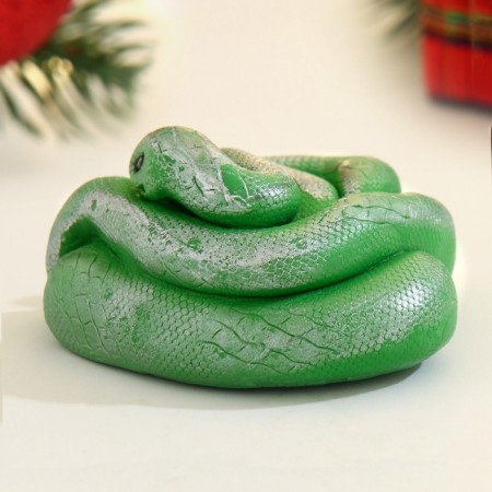 Figure soap "Serpent Serd" Green, 85g-3