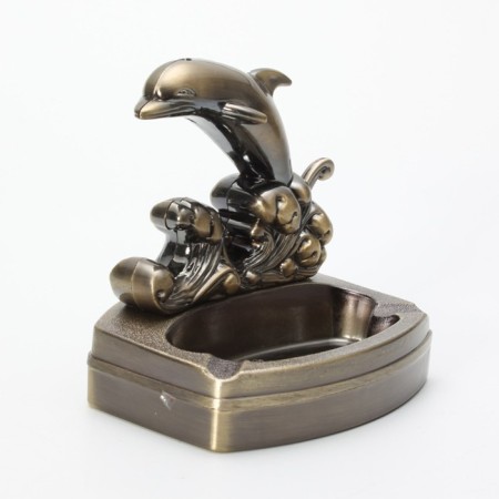 Highlight tabletop with an ashtray, gas "dolphin"-1