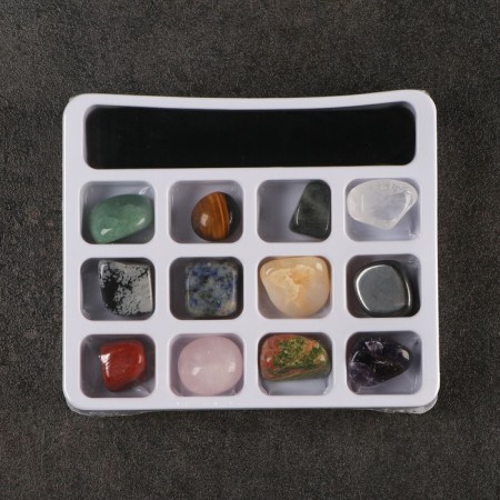 Collection of minerals, 12pcs