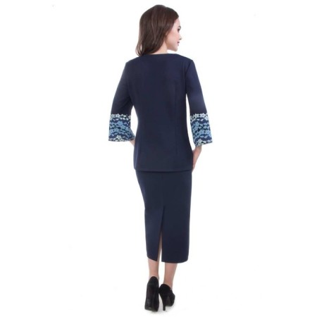 Female suit, size 46-5