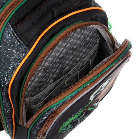 Frame backpack 39 x 29 x 17 cm, Across 410, filling: bag, pencil case, black/green ACR22-410-1-12