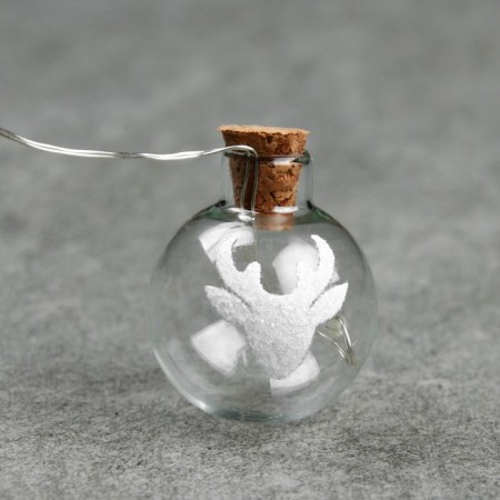 Garland “thread” 1.6 m with nozzles “Balls with a deer”, IP20, silver thread, 15 LED, glow of multi, Aah2-5