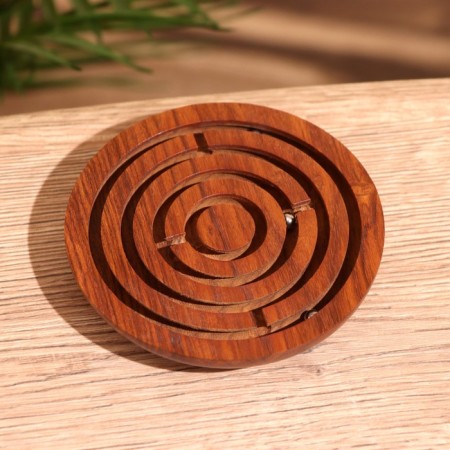 Group-labyrinth "Circle" 10x10 cm, tree shisham