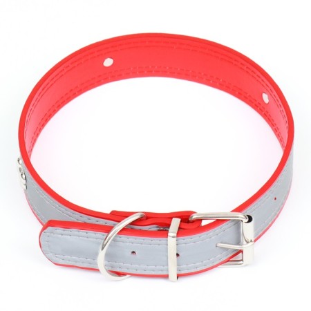 The collar is wide with bones, reflective, 66 x 3.5 cm, Osh 48-58 cm, red-1