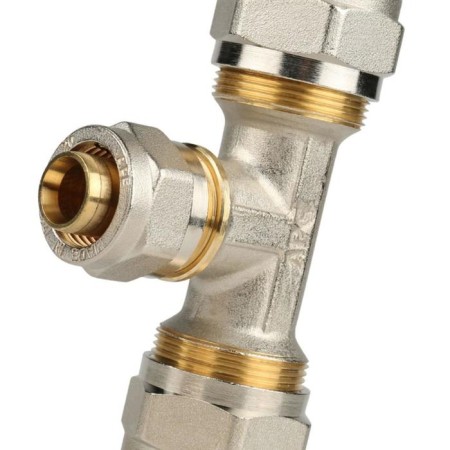 The STOUT SFS-0010-262026 tee, D = 26x20x26 mm, for metal-plastic pipes, screw-3