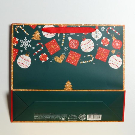 Laminated horizontal “Happiness in the New Year”, m 30 x 26 x 9 cm, New Year-4
