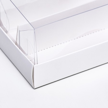 Folder confectionery box for 2 eclairs, white, 9x13.5x7cm-2