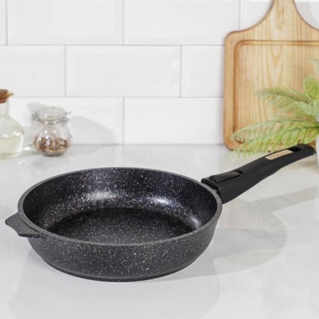 Granite Star pan, d = 24 cm, removable handle, anti -stick coating, black color