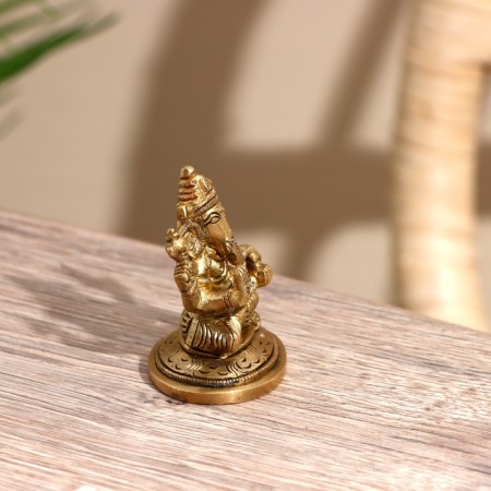 Souvenir "Ganesha" Brass 6 cm-2