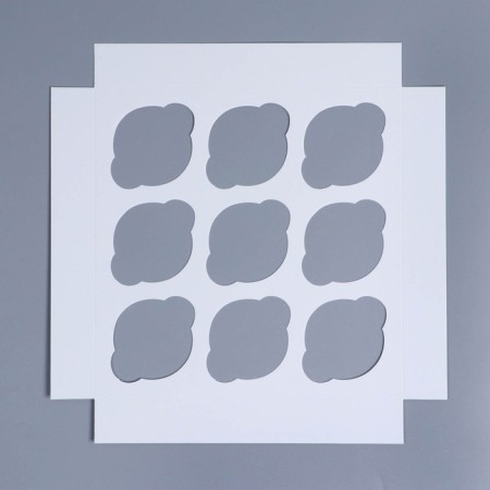 Folding box for 9 cupcakes with a “Happy New Year” window, 25 x 25 x 10 cm, New Year-6