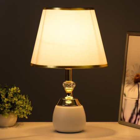 Board lamp "Leila" E27 40W white-gold 25x25x41 cm Risalux-1