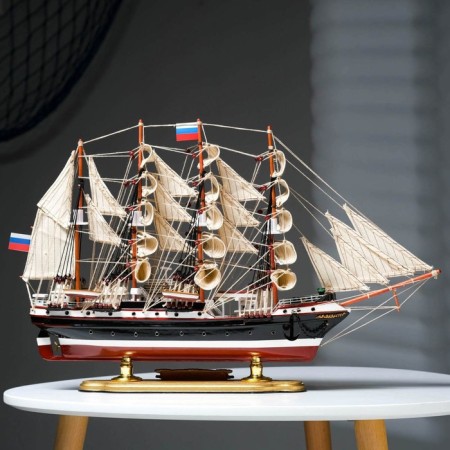 Survenger ship "Sedov" 52*8*34cm-1