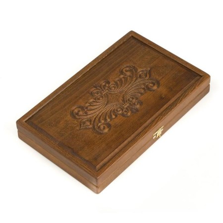 Carved backgammon, from an array of beech, patina 35 x 44 cm