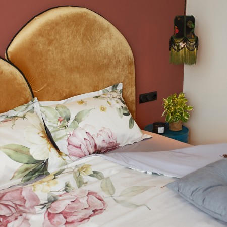 Bed linen Ethel 1.5 joint venture Bloom 143*215 cm, 150*214 cm, 50*70+3cm -2 pcs, Maco -Satin-10