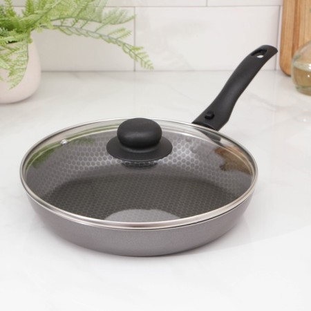 Pan -Discovery, d = 24 cm, glass cover, removable handle, anti -stick coating, gray color