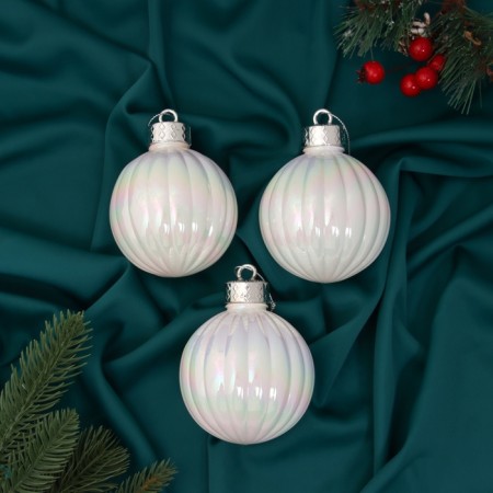 Set of balls plastic D-8 cm, 3 pcs "overflow" strips, white mother of pearl