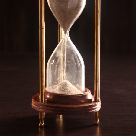 Sanding clock "Mirage" wood, brass (7 min 30 sec) 9x9x21.5 cm-1