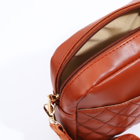 Bag Cross-Bodi with a zipper, the color is red-8