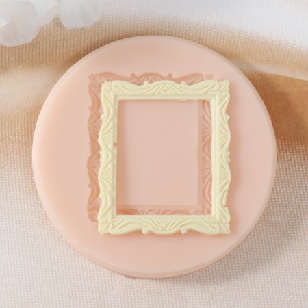 Mold Silicon "Big Frame" 4.2x4.9x0.1 cm