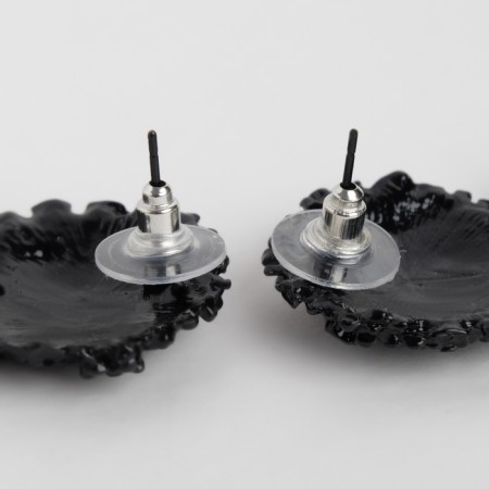 Caribbean metal earrings are large, black color-1