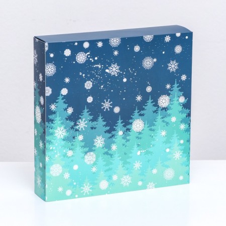 Box for sweets, 8 sweets and chocolate, 17.7 x 17.7 x 3.8 cm "Snowflakes"-9