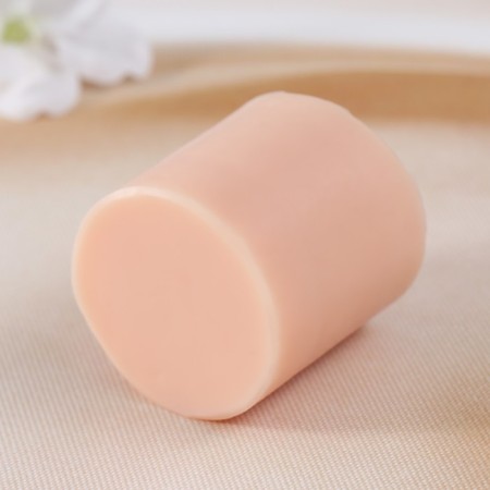 Mold Silicone "Bear Hands by the mouth" (prayer 4.5x3.7x3.5cm)-6