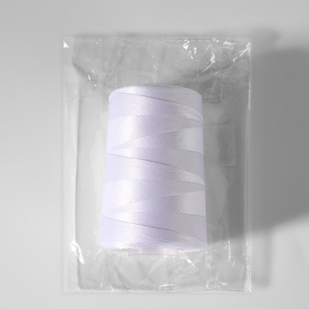 Threads 270l, 1000 m, white color No. 001-3