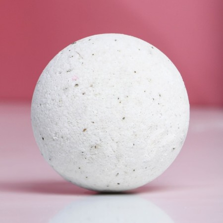 The bath bomb "March 8", 120 g, sage aroma, pure happiness-2