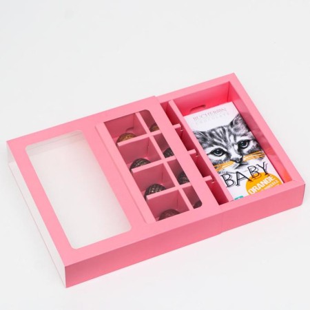 Box for 8 sweets + chocolate, with a window, pink, 17.7 x 17.85 x 3.85 cm-1