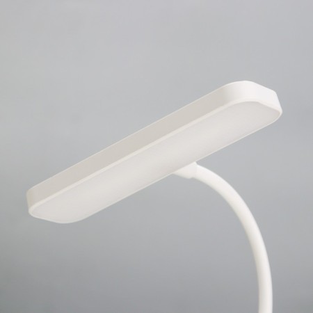 Extra table lamp LED 3W USB AKB White 16x11x30 cm Risalux-11