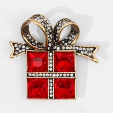 Brooch 