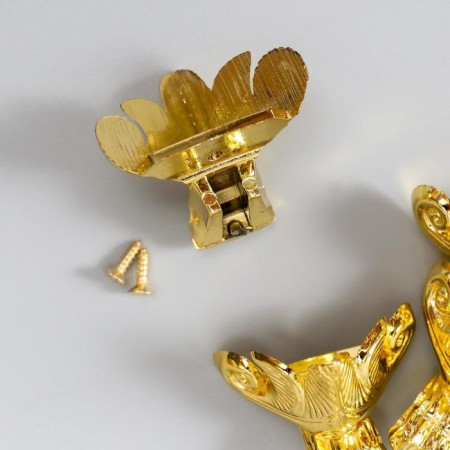 Corner (leg) for the box Plastic "paw" set 4 pcs gold 2.2x2.3 cm-1