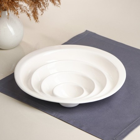 Plate "circles", ceramics, white, Iran