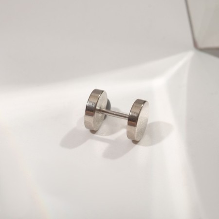 Piercing in the ear (plag) "Tunnel", d = 8 mm, silver color-1