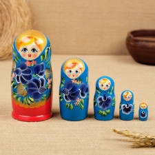 Nesting doll 