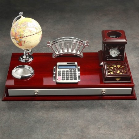 Table 6V1 set (globe, business card holder, calculator, print, paper, handles stand)-1