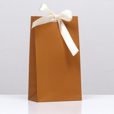 Gift package with the brown tape 13 x 23 x 7 cm, 1 pc.