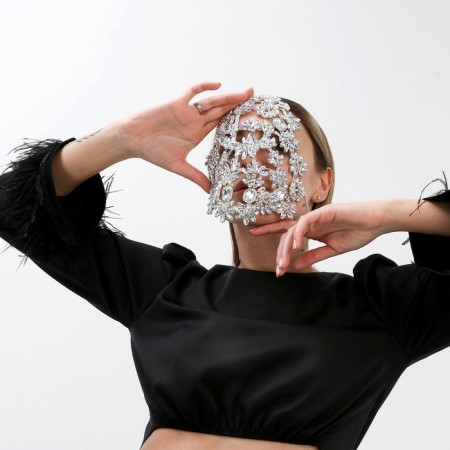 Карнавальный аксессуар лицо, стразы-1