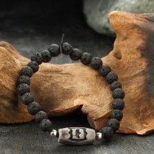 Bracelet from Lava with bead Ji 