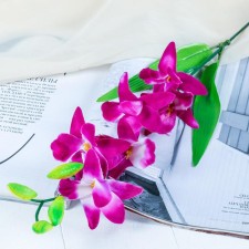 Artificial flowers 