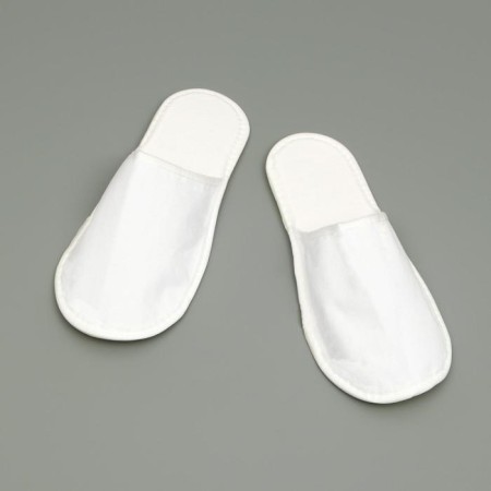 Disposable slippers, fleece, white, closed cape, size 42-2
