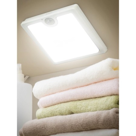 Pushlite SB-701 with a motion and illumination sensor-2