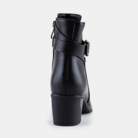 Women's boots, black color, size 36-2