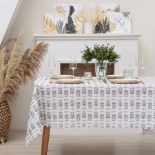 The tablecloth 