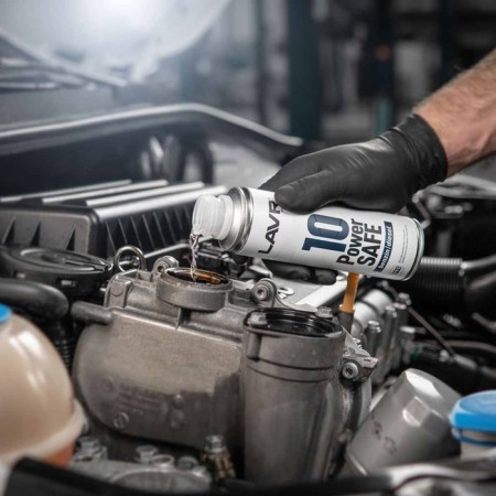 10 minute flushing of the Lavr Power Safe engine, 320 ml, with a large run LN1008-6