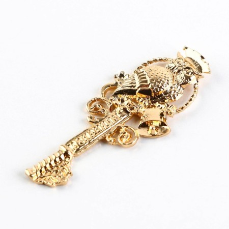 The souvenir key for the graduation "Key to Knowledge", metal, 2 x 4.8 cm-3