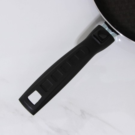 The pan "hostess", d = 26 cm, removable handle, anti -stick coating, burgundy color-1
